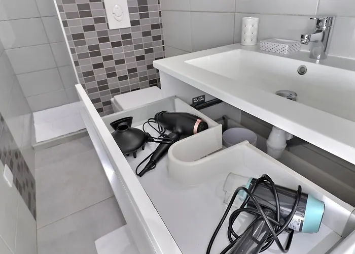 Apartman La Dolce En Bord De Avec Acces Prive A La
